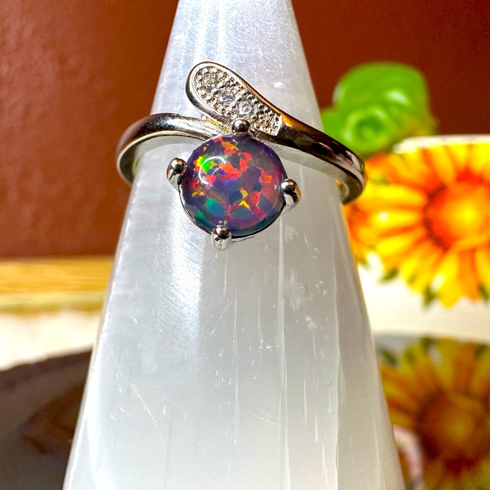 New 925 sterling silver ring size 9 fire opal blue pink green boho hippie gift